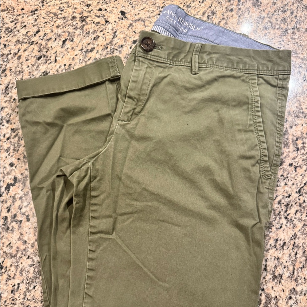 Banana Republic Green City Chino Pants